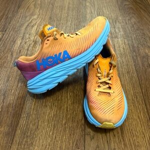 Hoka One One Womens Rincon 3  Running Shoes Size 9